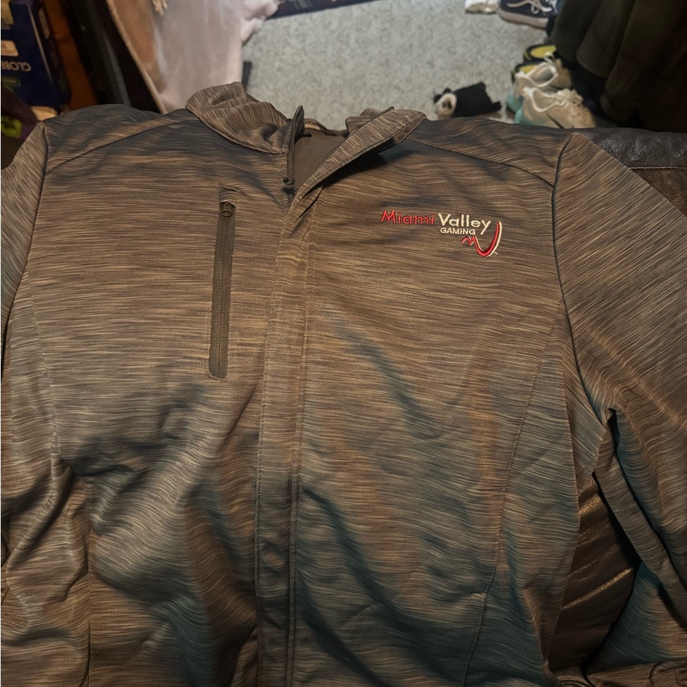 Men's Gray Jacket